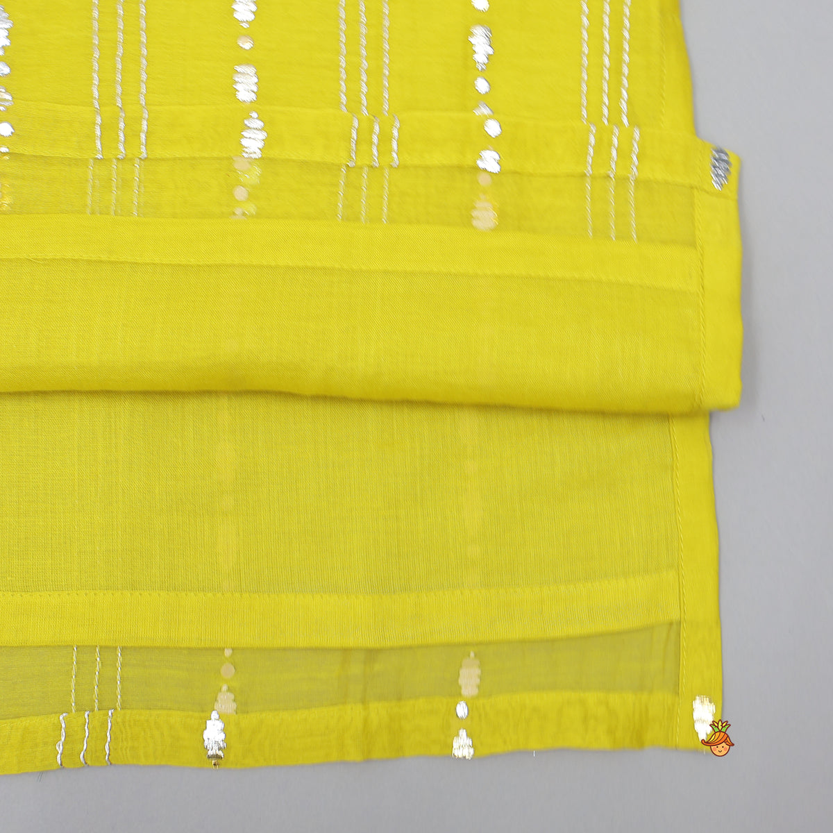 Front-Placket Embroidered Ethnic Kurta With Pyjama