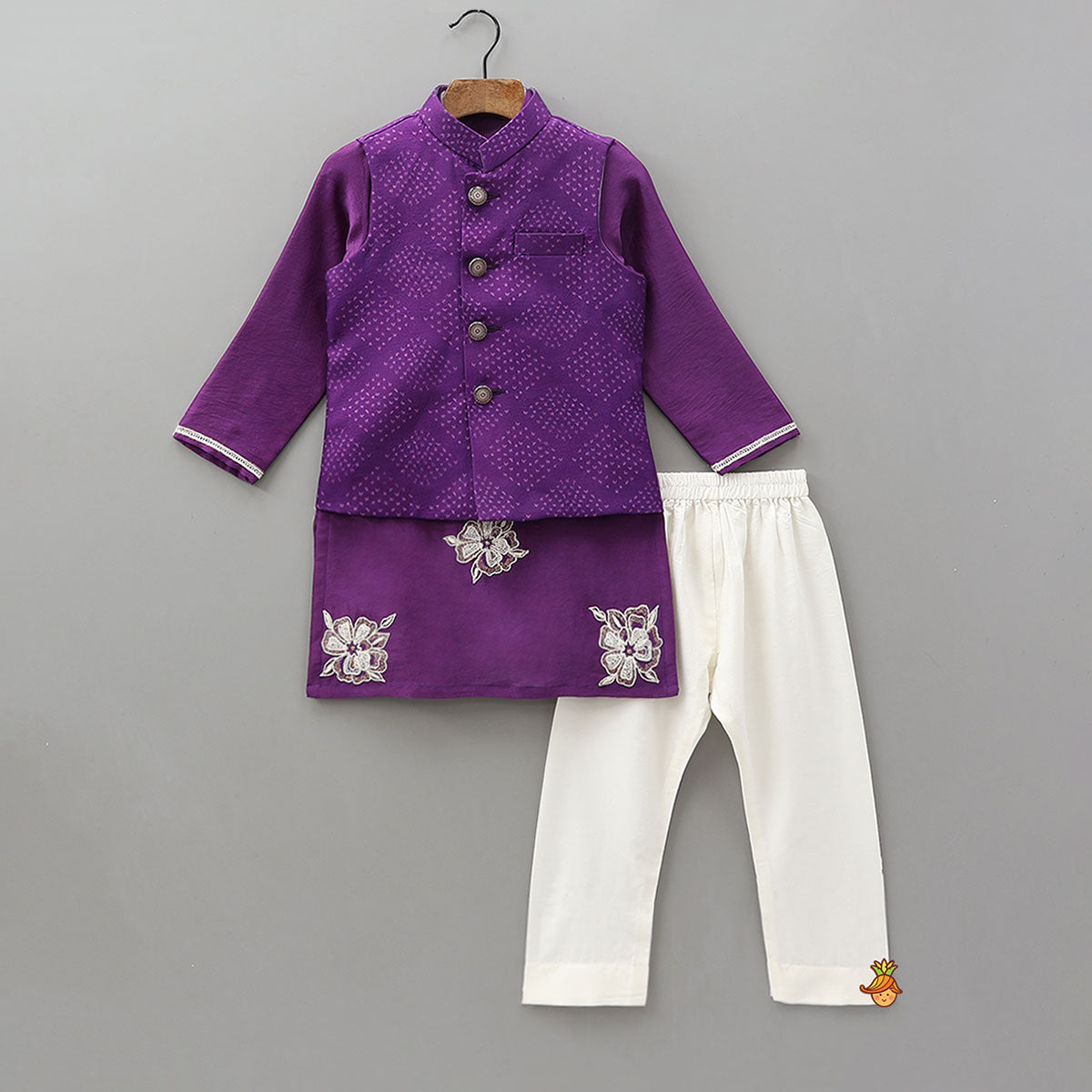 Ethnic Kurta With Pocket-Detail Printed Jacket And Pyjama