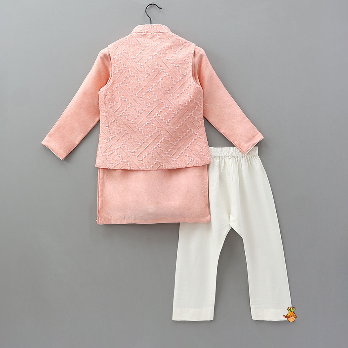 Elegant Kurta With Thread-Work Jacket And Pyjama