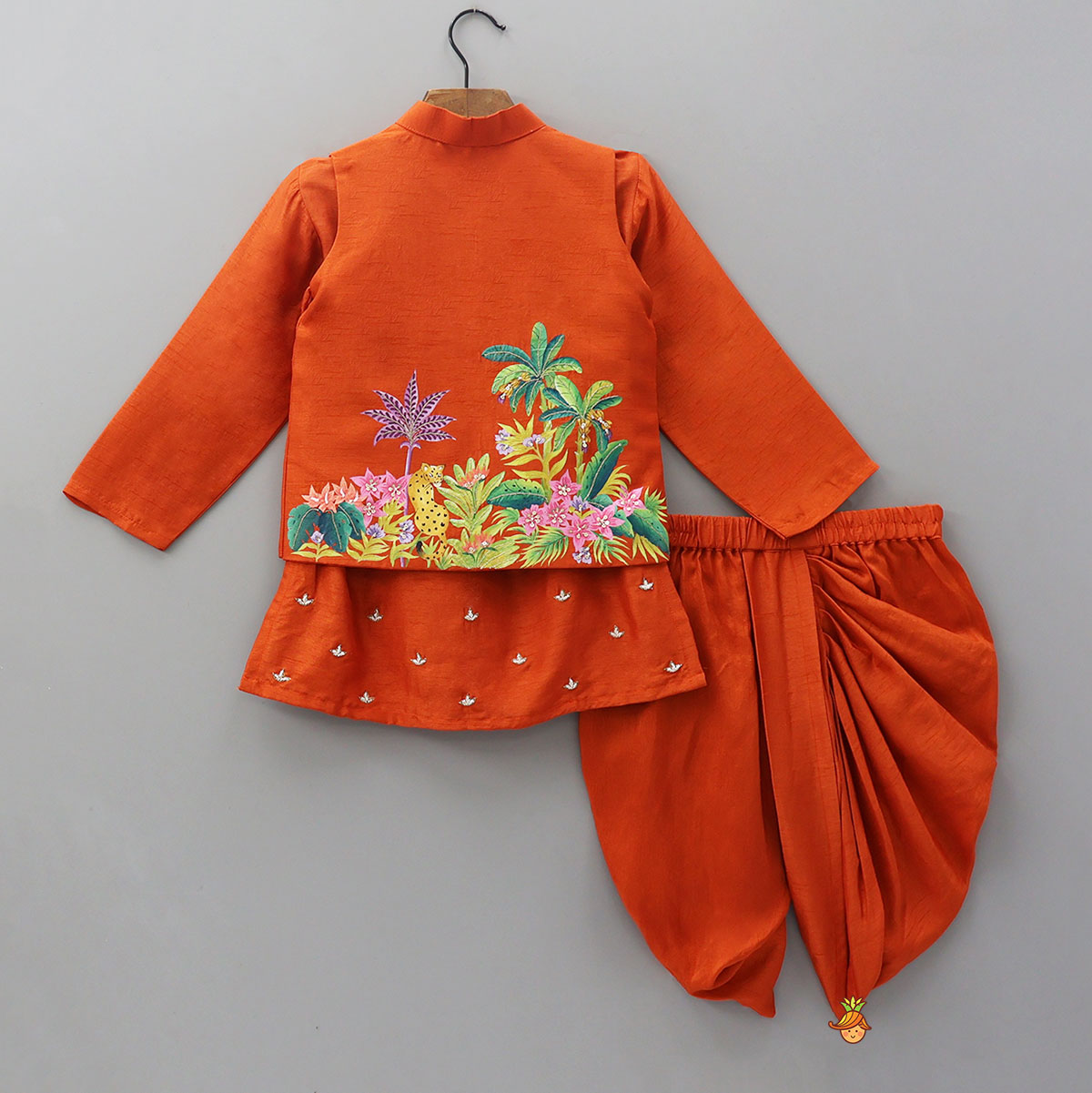 Ethnic Kurta With Hand-Painted Jacket And Matching Dhoti