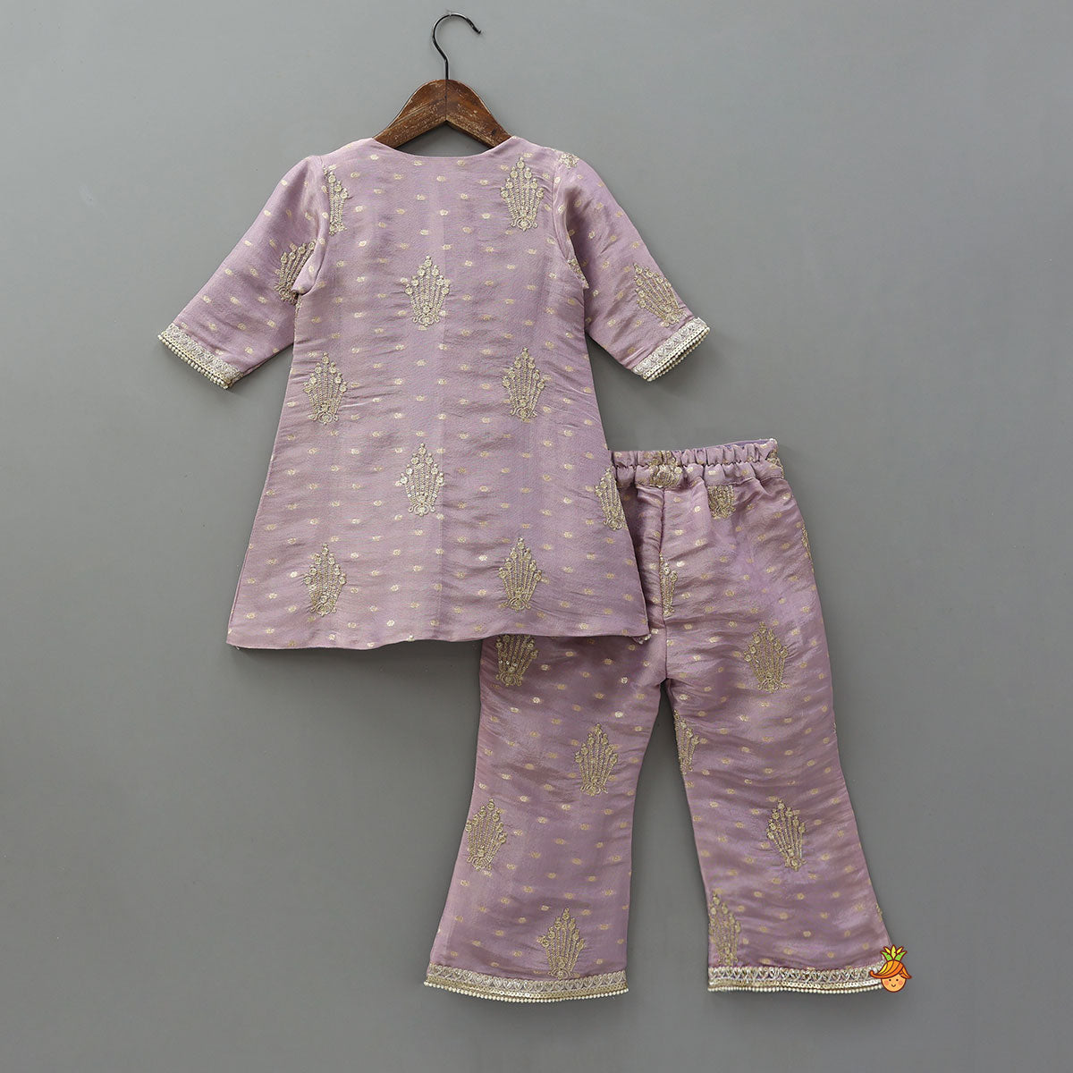 Contrasting Yoke Front Slit Kurti With Pant And Dupatta