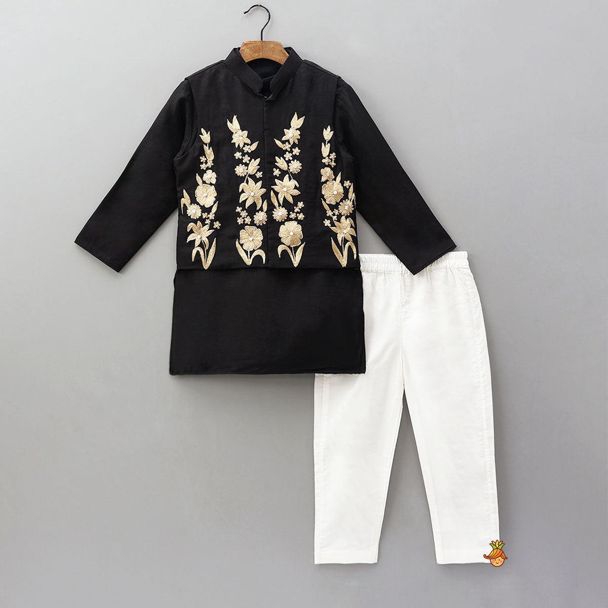 Kurta With Embroidered Jacket And Pyjama