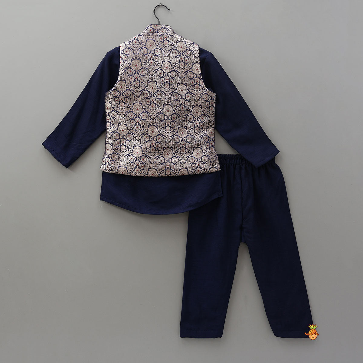 Ethnic Kurta With Brocade Jacket And Pyjama