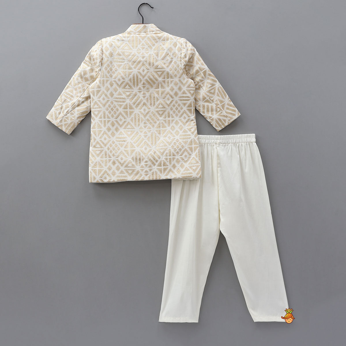 Elegant Front-Open Sherwani With Pyjama