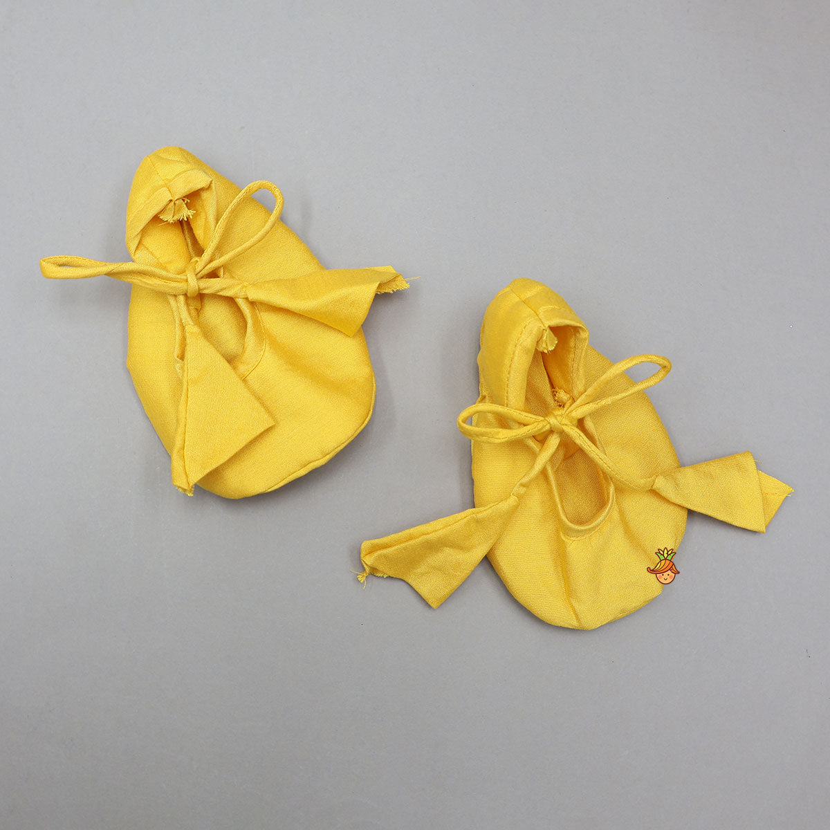 Krishna Applique Work Kurta And Dhoti With Matching Cap And Booties