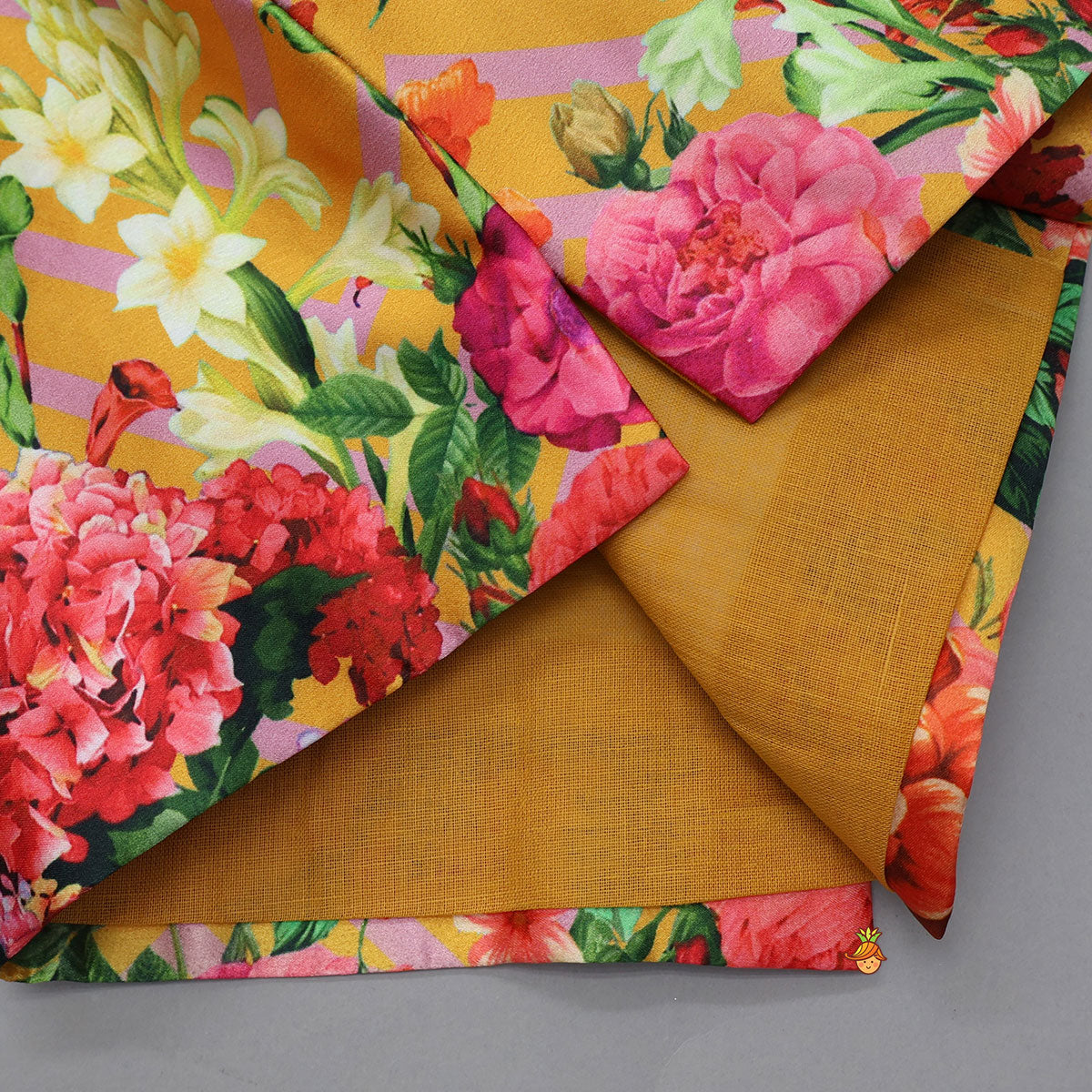 Chevron Printed Kurta With Matching Jacket And Pyjama