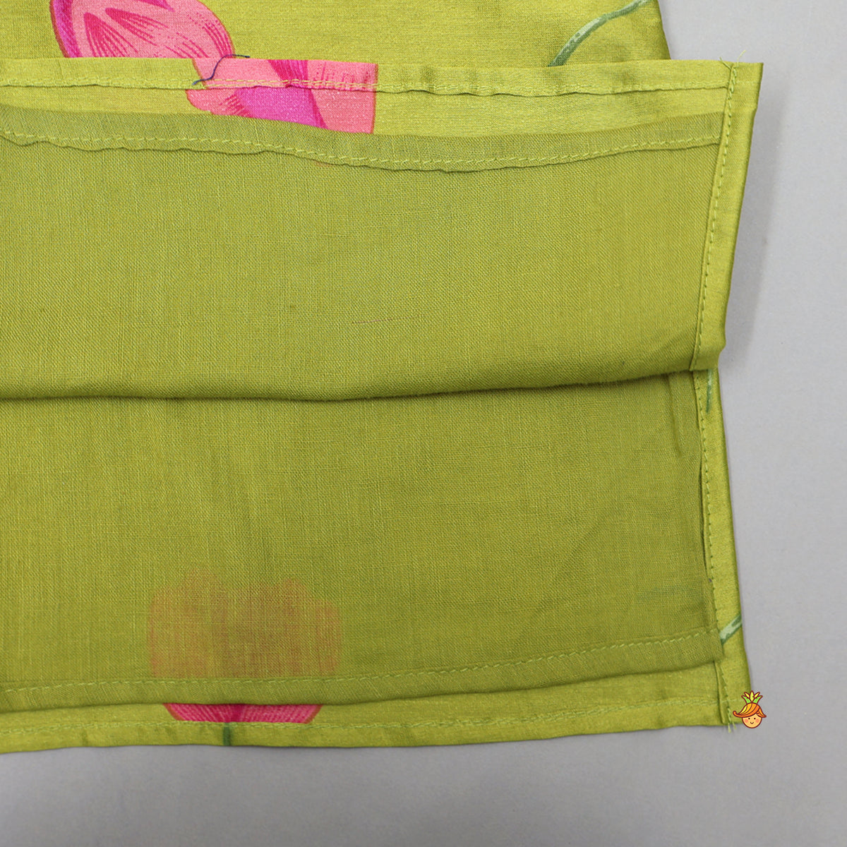 Mandarin-Collar Ethnic Kurta With Printed Jacket And Pyjama