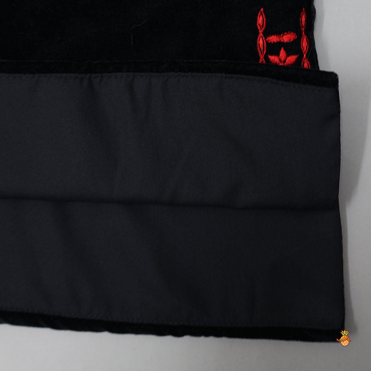 Contrasting Floral Embroidered Kurta And Pyjama