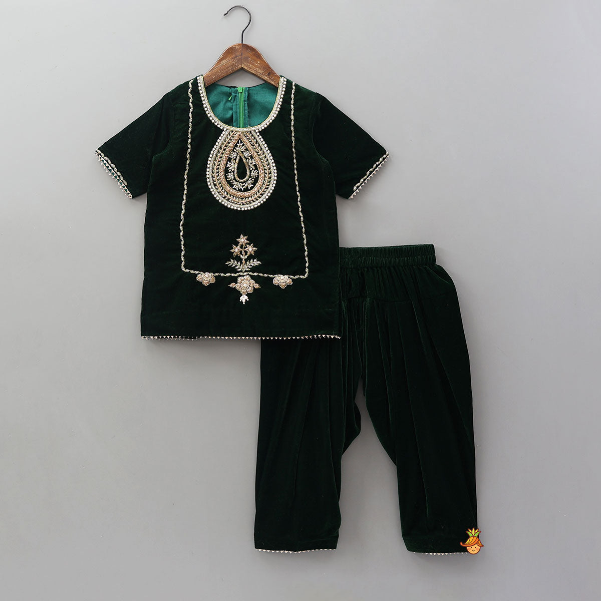 Hand Embroidered Adorable Kurti And Salwar With Contrasting Dupatta