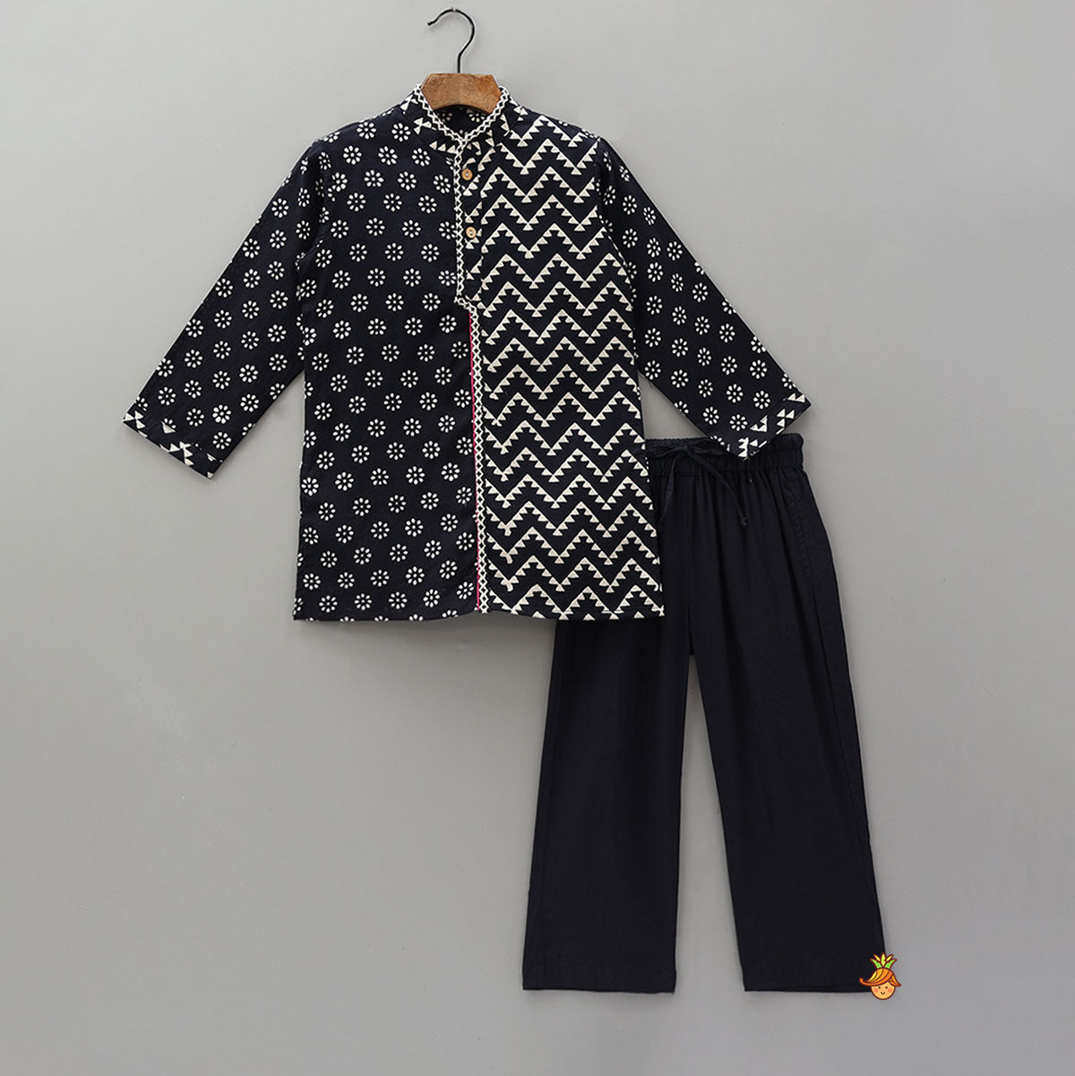 Zig-Zag And Floral Printed Kurta With Pyjama