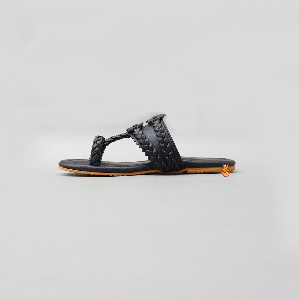 Elegant Toe-Ring Kolhapuri Flats With Braided Detailing