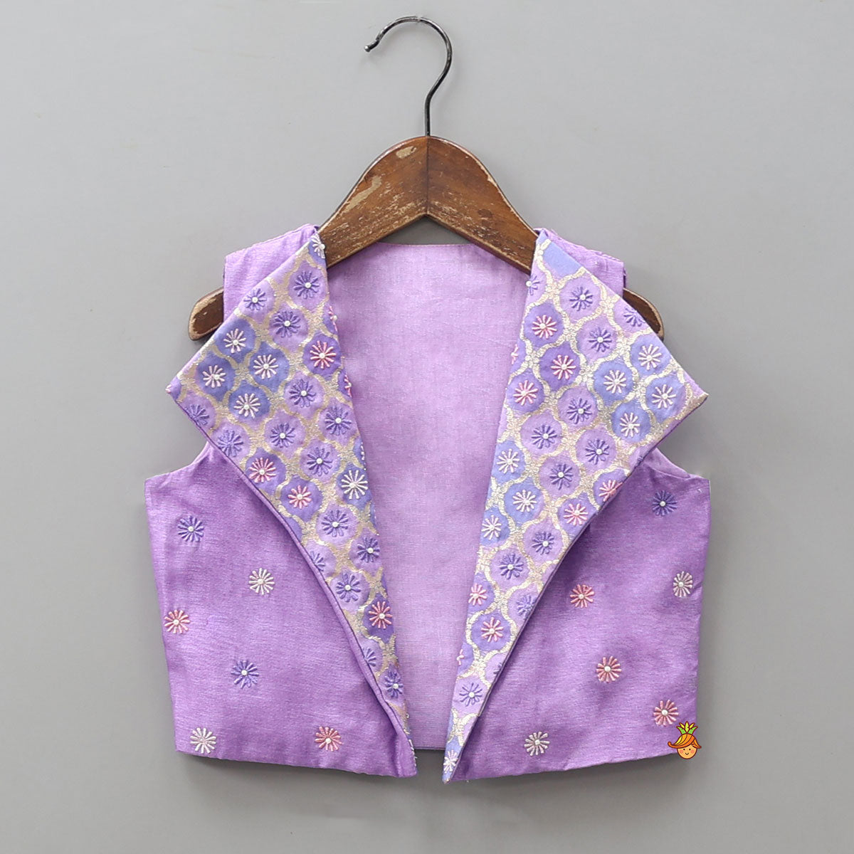 Beautiful Top With Collar Neck Open Jacket And Palazzo Pant