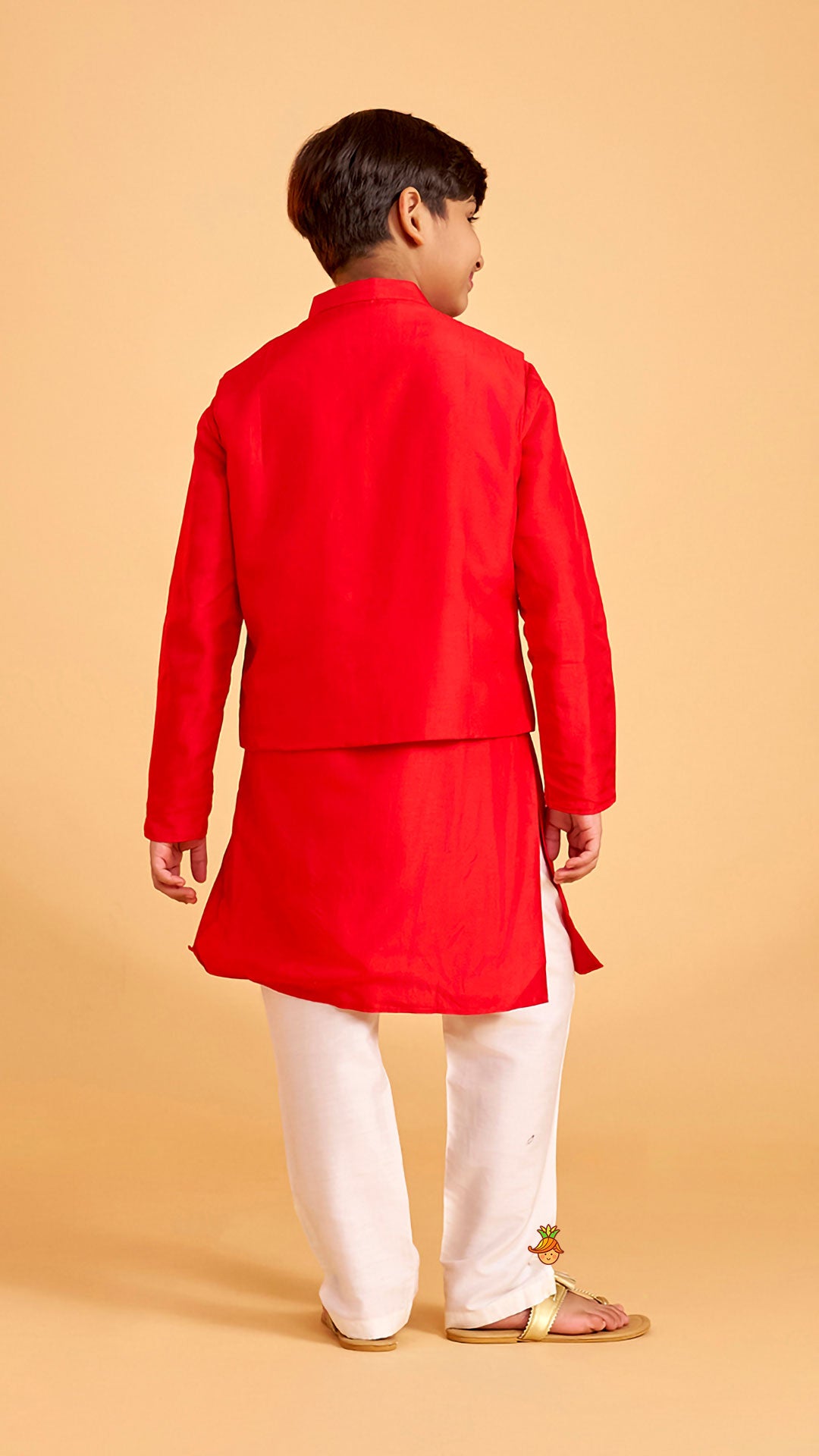 Ethnic Kurta With Embroidered Jacket And Pyjama