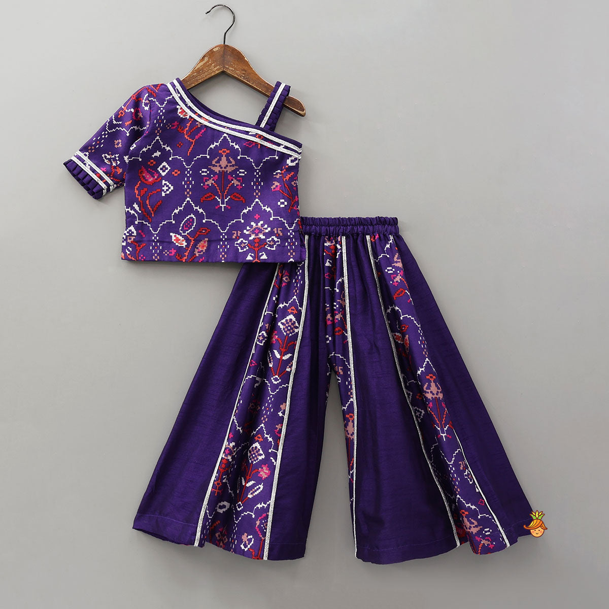 One-Shoulder Top With Matching Palazzo