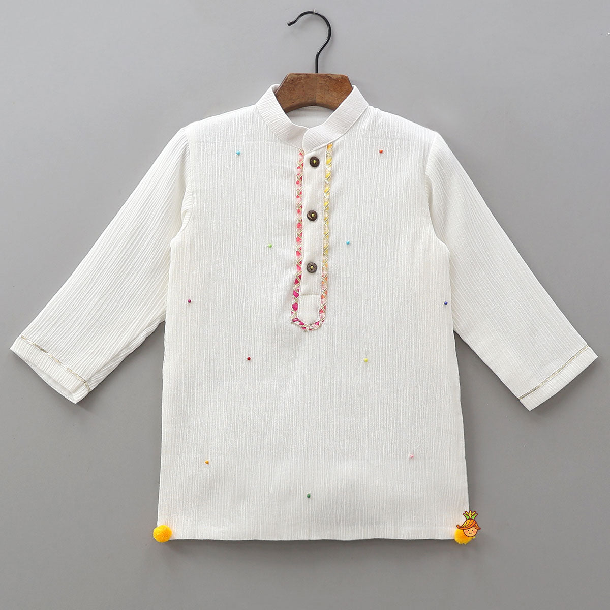 Lace Detailed Kurta With Contrasting Bandana