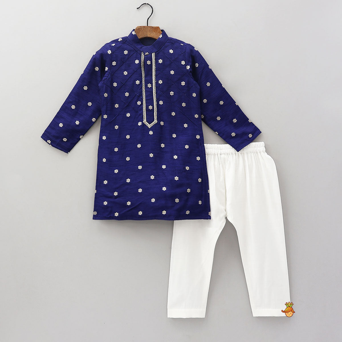 Floral Booti Work Kurta With Pyjama