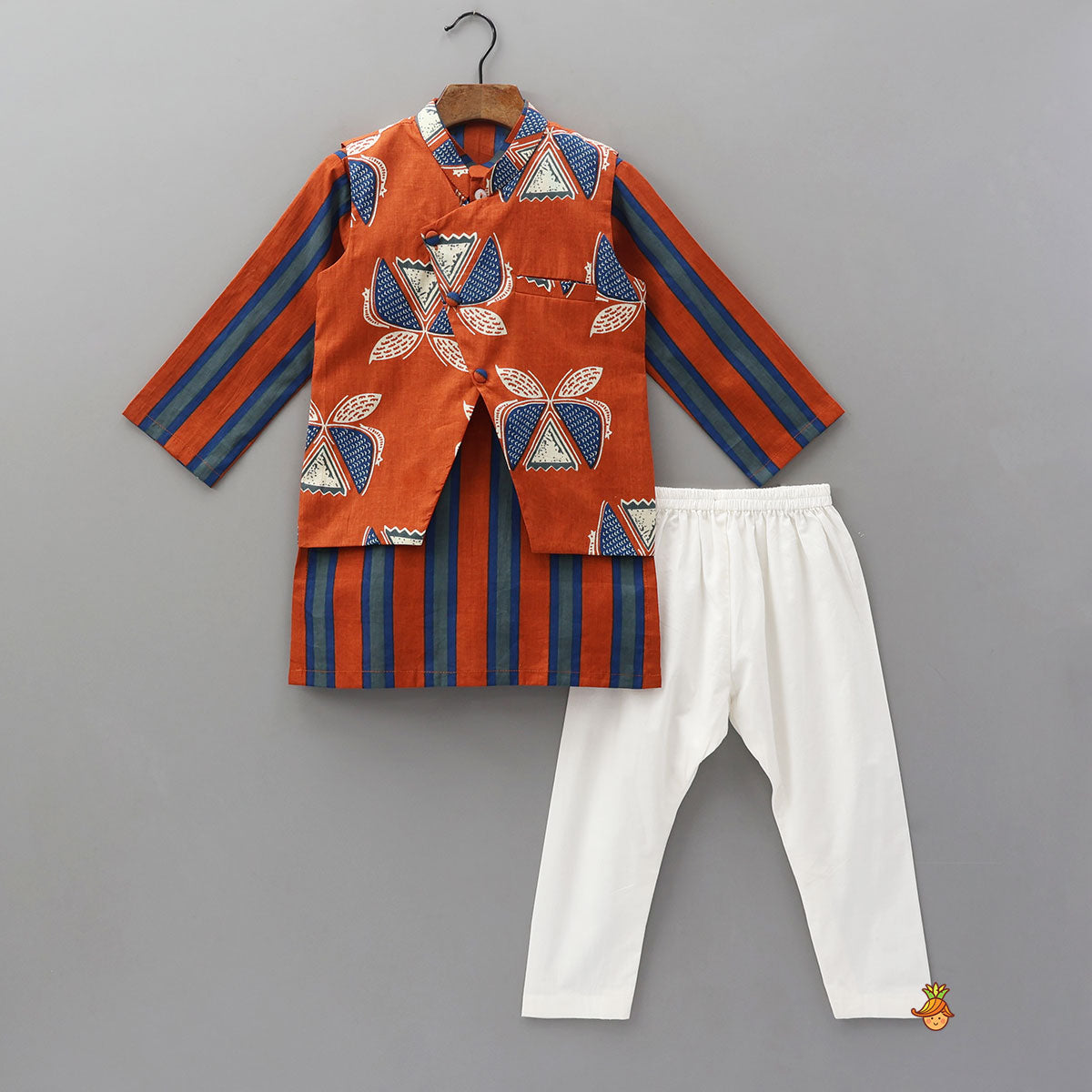 Vertical Striped Ethnic Kurta With Printed Jacket And Pyjama