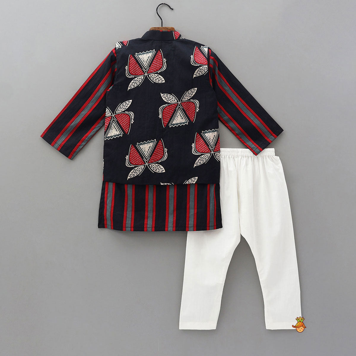 Vertical Striped Kurta With Printed Jacket And Pyjama