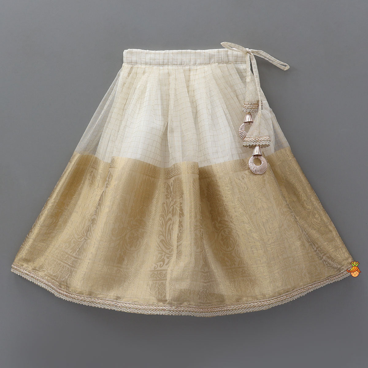 Scalloped Design Top And Lehenga