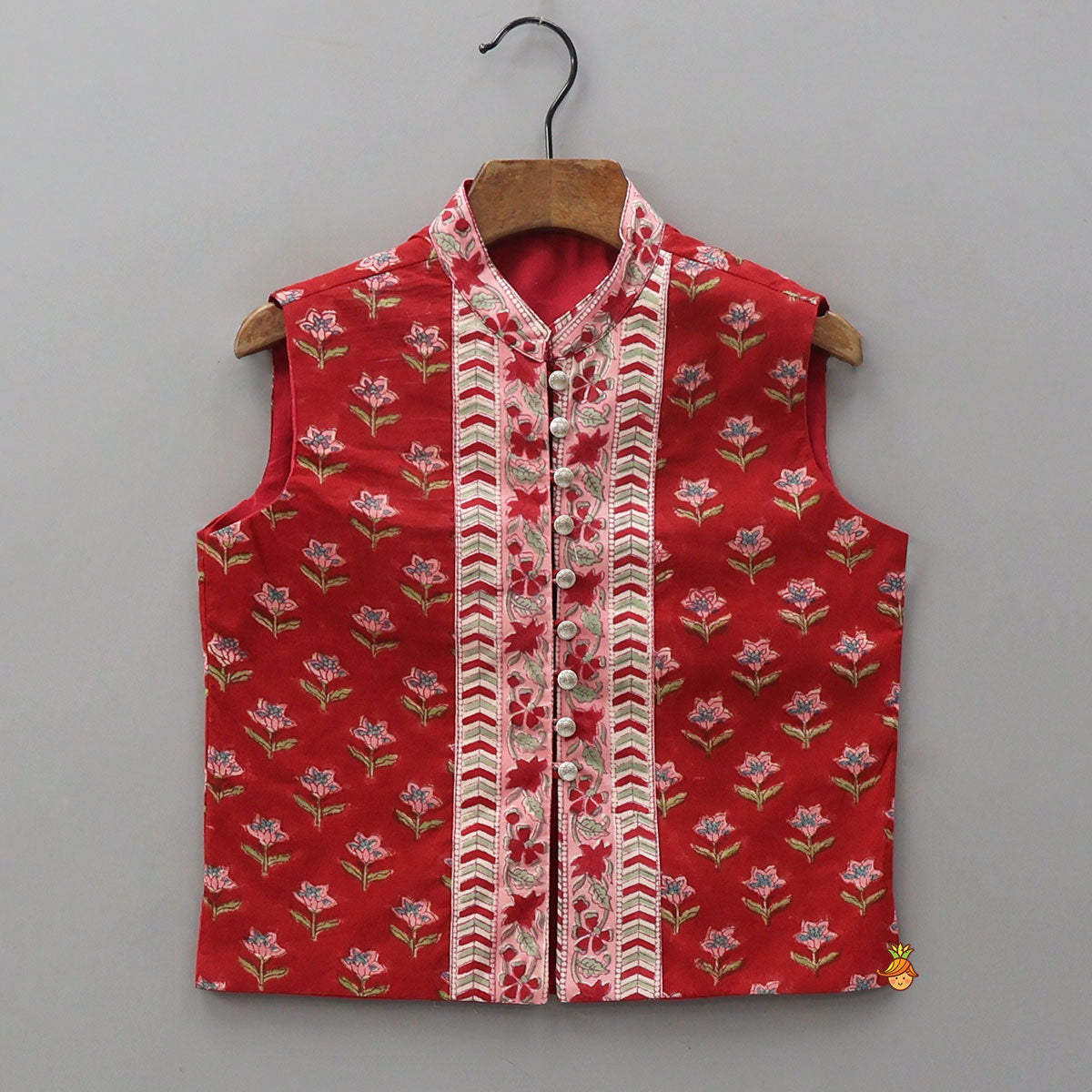 Ethnic Kurta With Loop Buttons Detail Jacket And Dhoti