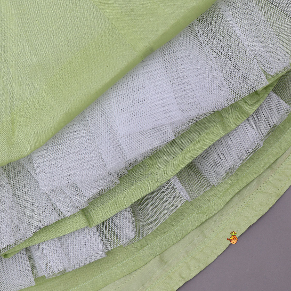 Round Neck Sleeveless Pretty Top And Lehenga