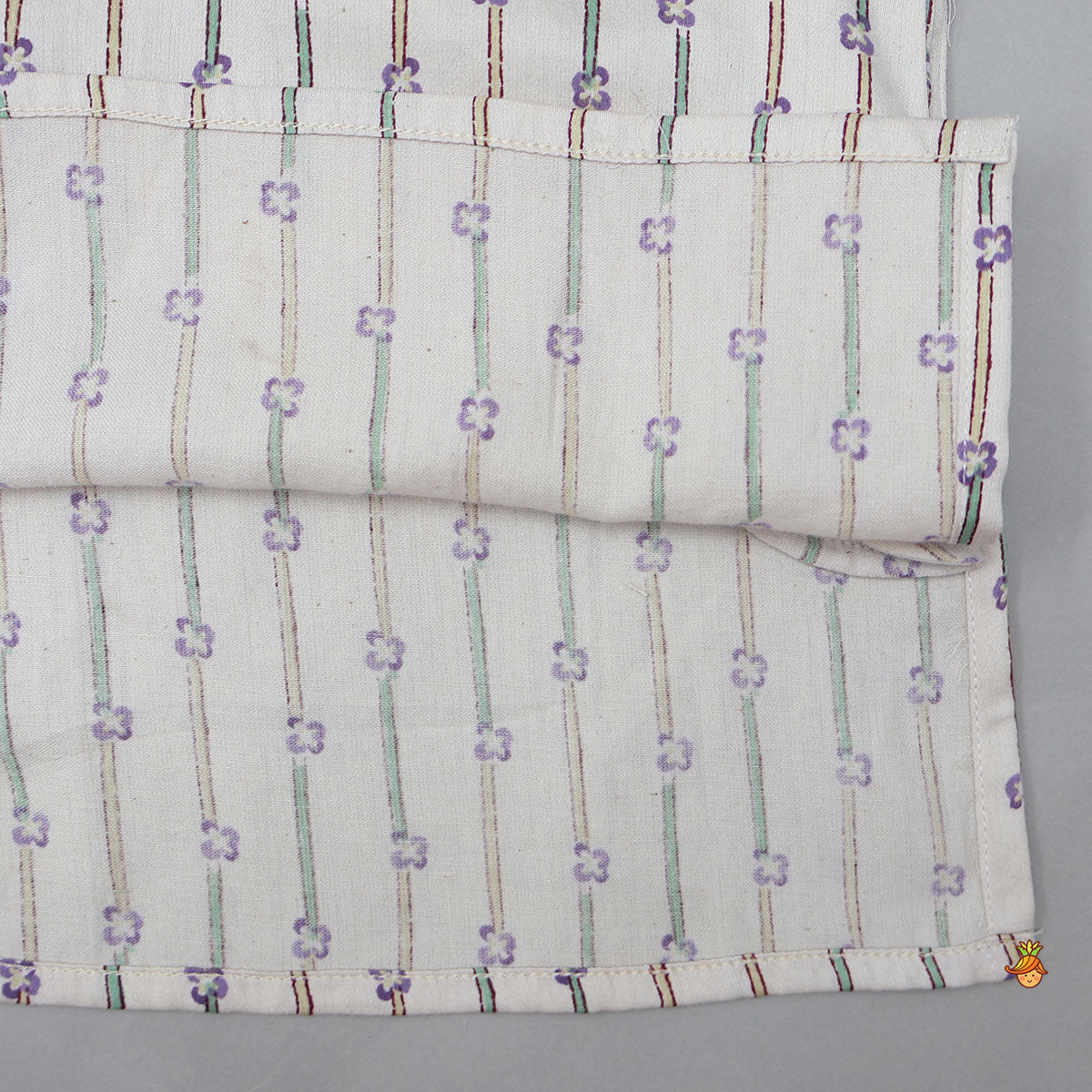 Pocket Detail Kurta With Matching Jacket And Pyjama