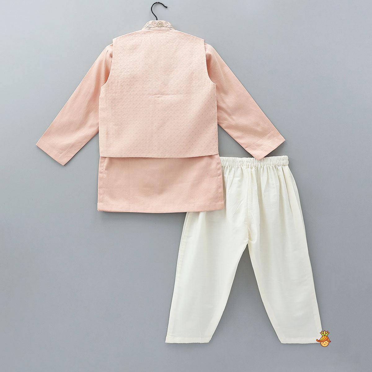 Ethnic Kurta With Embroidered Collar Jacket And Pyjama