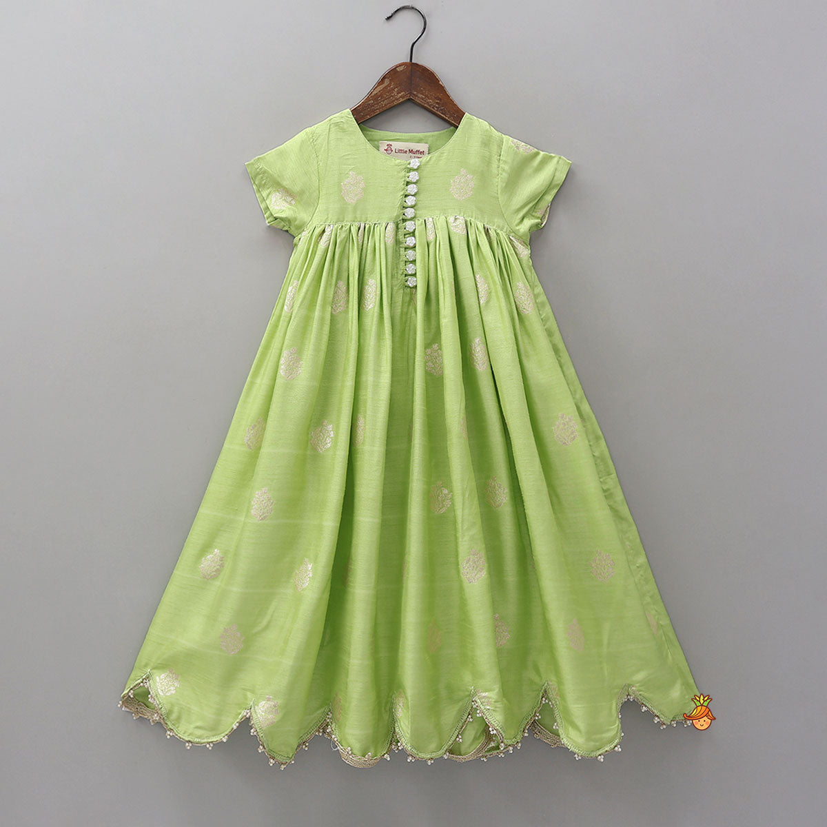 Loop Floral Button-Detail Kurti With Scalloped Hem