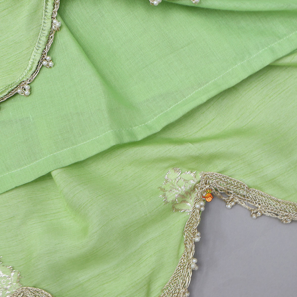 Loop Floral Button-Detail Kurti With Scalloped Hem