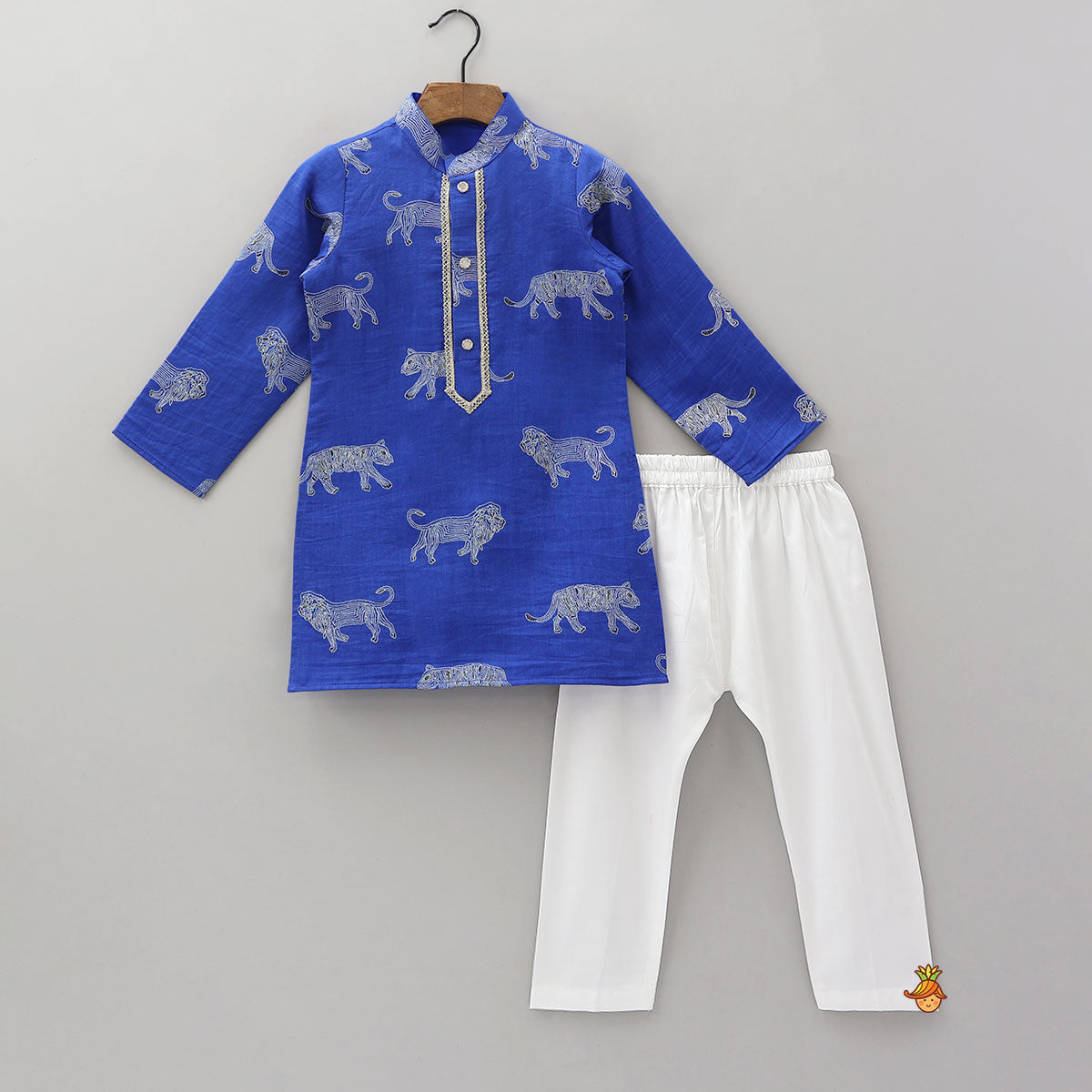 Printed Elegant Kurta And Pyjama
