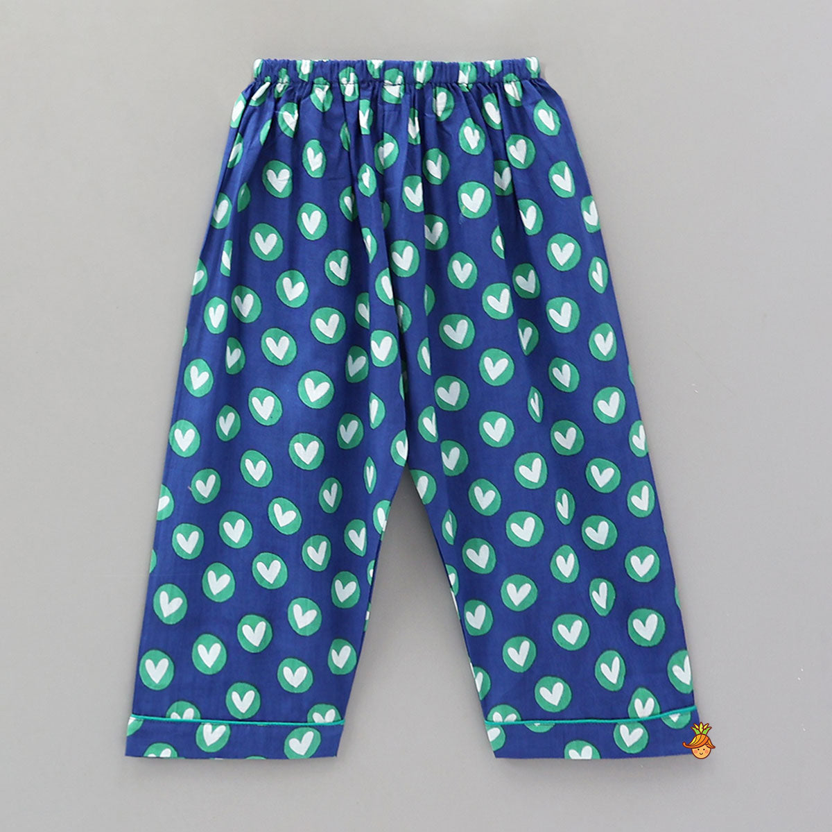 Notch Collar Heart-Printed Sleepwear