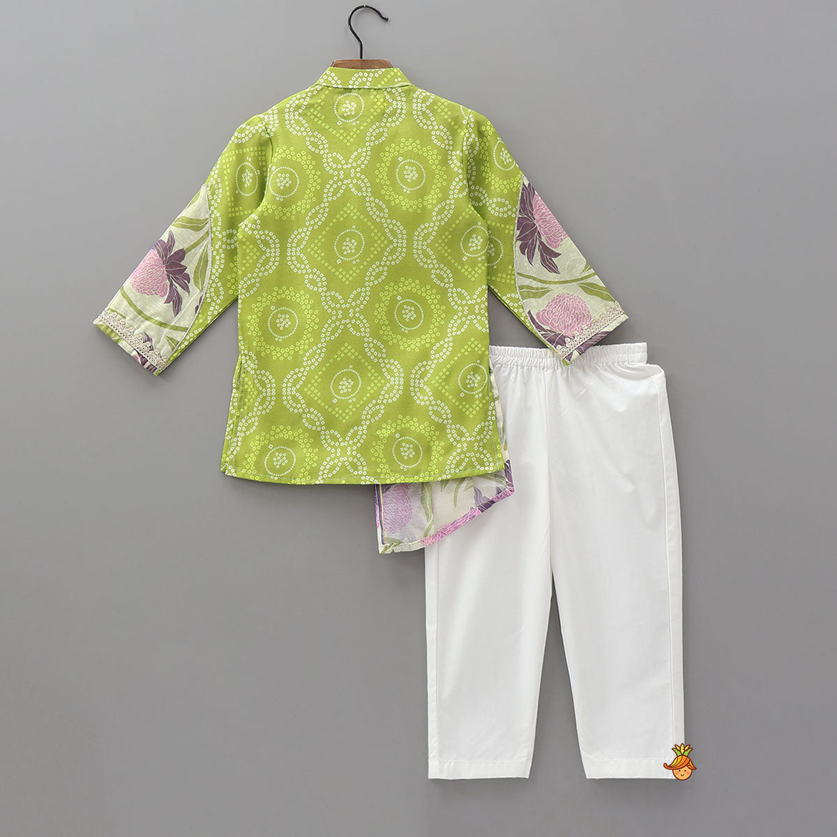 Bandhani Printed Flap Kurta And Pyjama