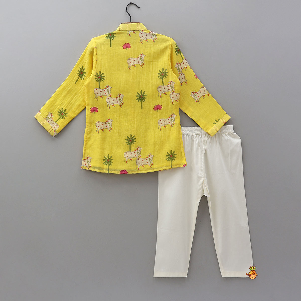 Front-Open Printed Ethnic Kurta With Pyjama