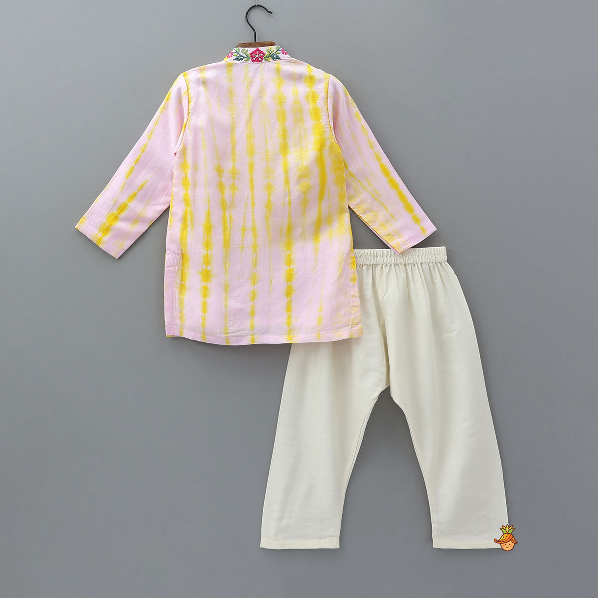 Exquisite Embroidered Collar Kurta And Pyjama