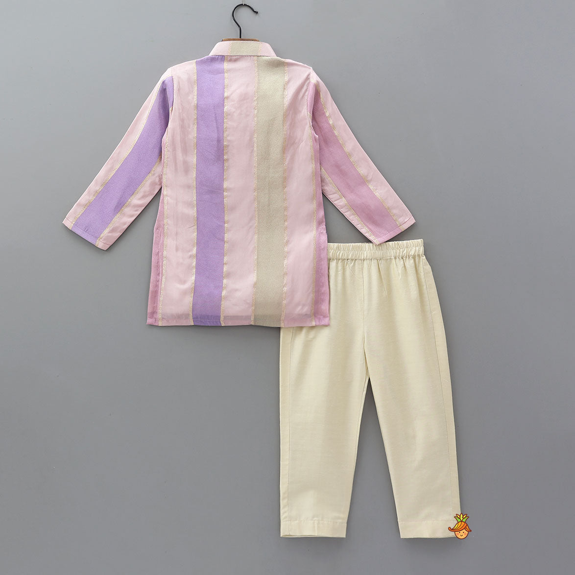 Lace Work Shimmery Kurta And Pyjama