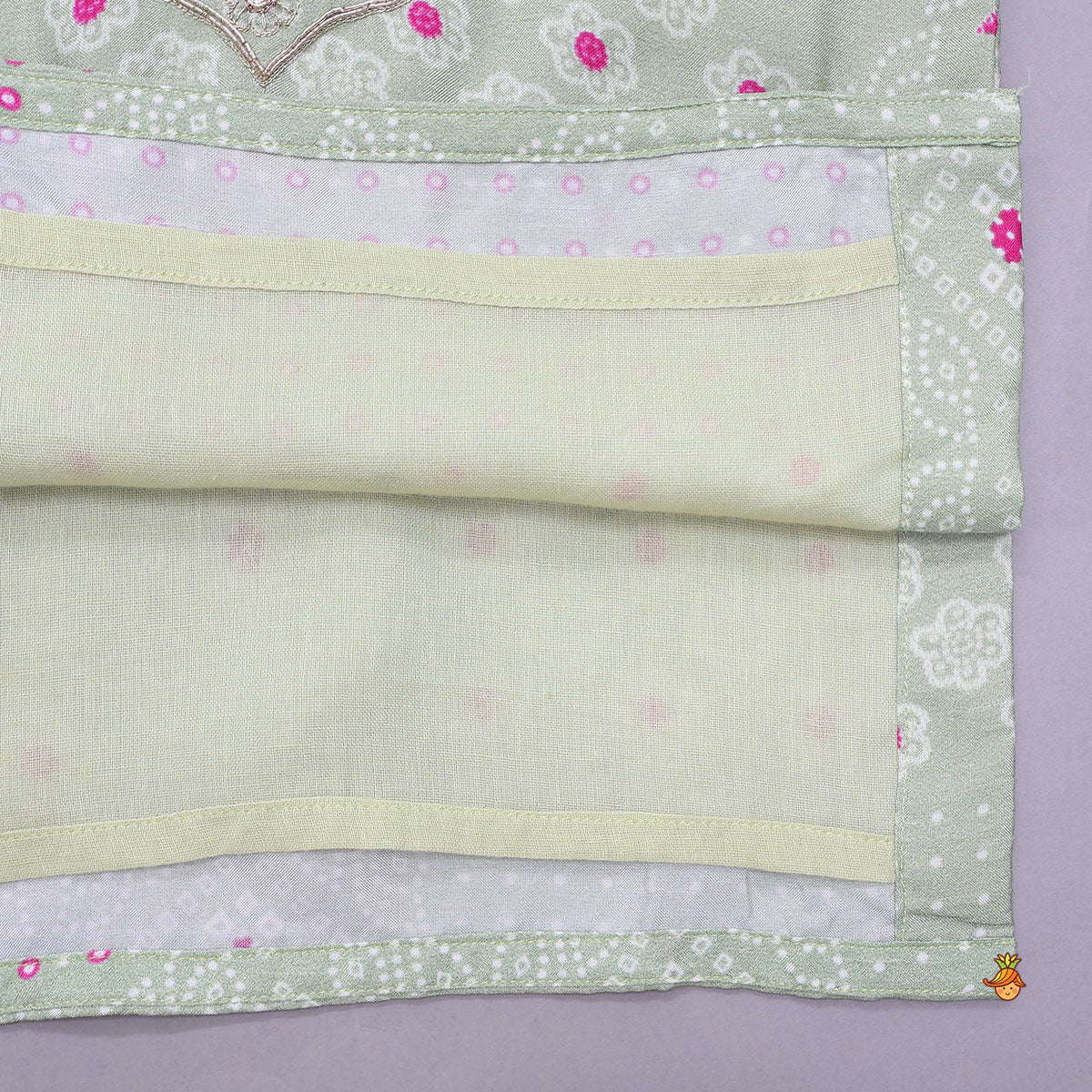 Beautiful Ethnic Printed Kurta And Pyjama