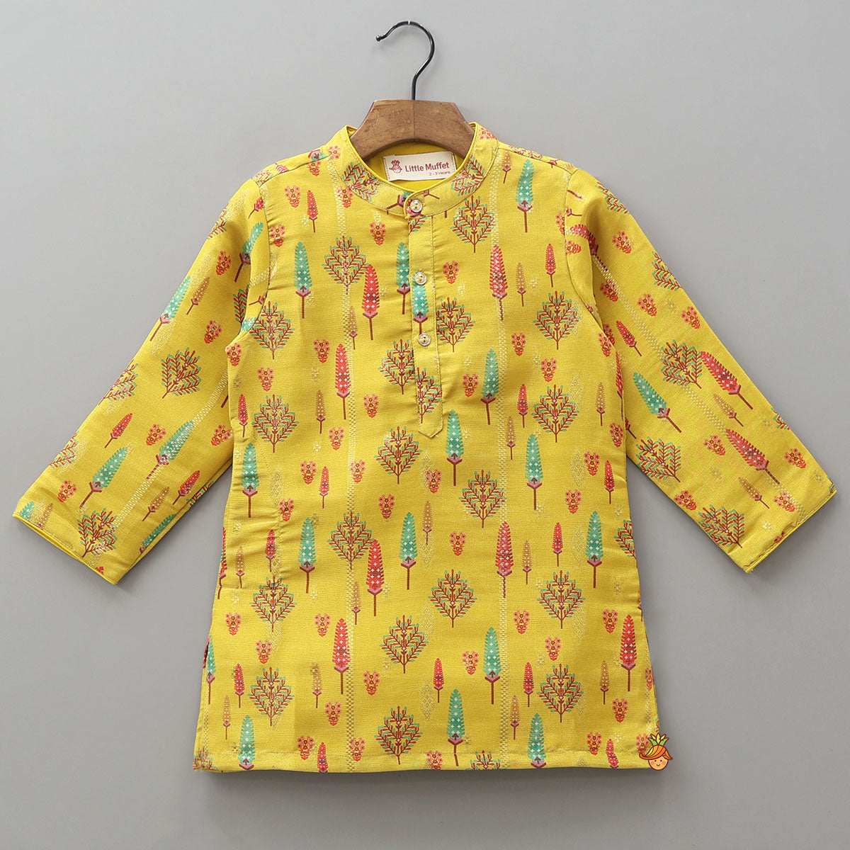 Printed Shimmery Kurta And Pyjama
