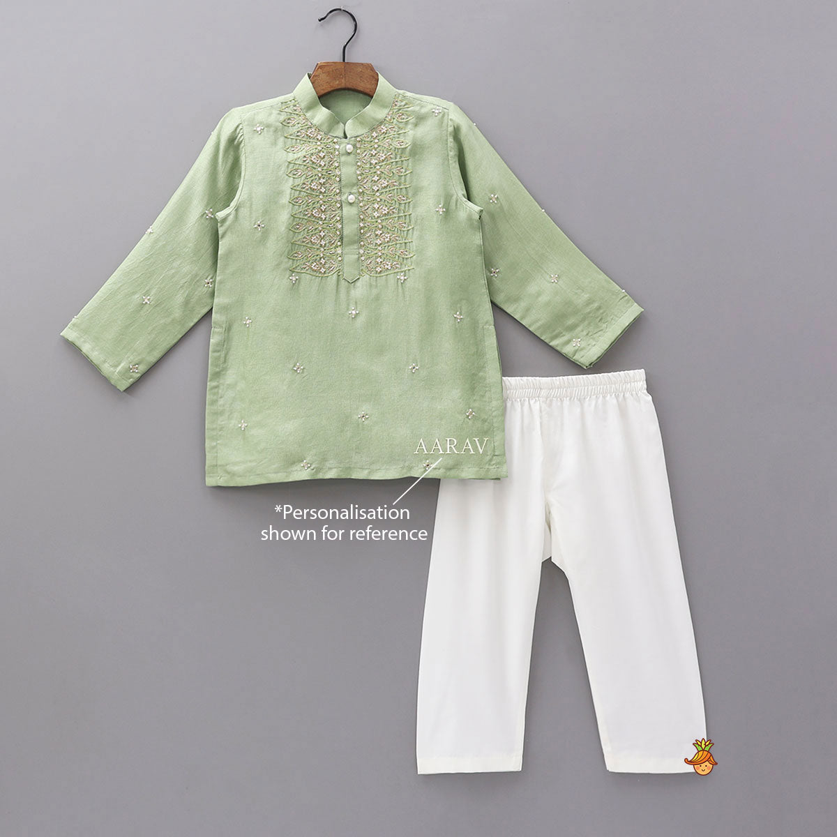 Embroidered Ethnic Kurta And Pyjama