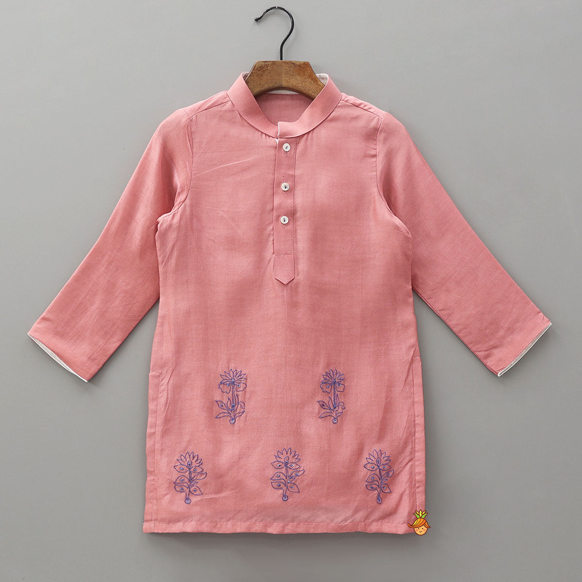 Thread Embroidered Ethnic Kurta With Floral Jacket And Pyjama