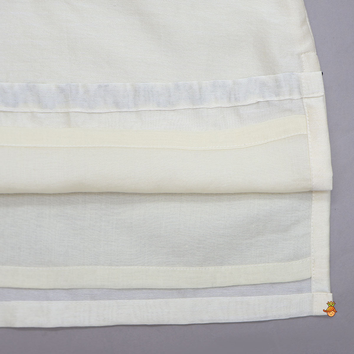 Ethnic Kurta And Salwar With Contrasting Stole