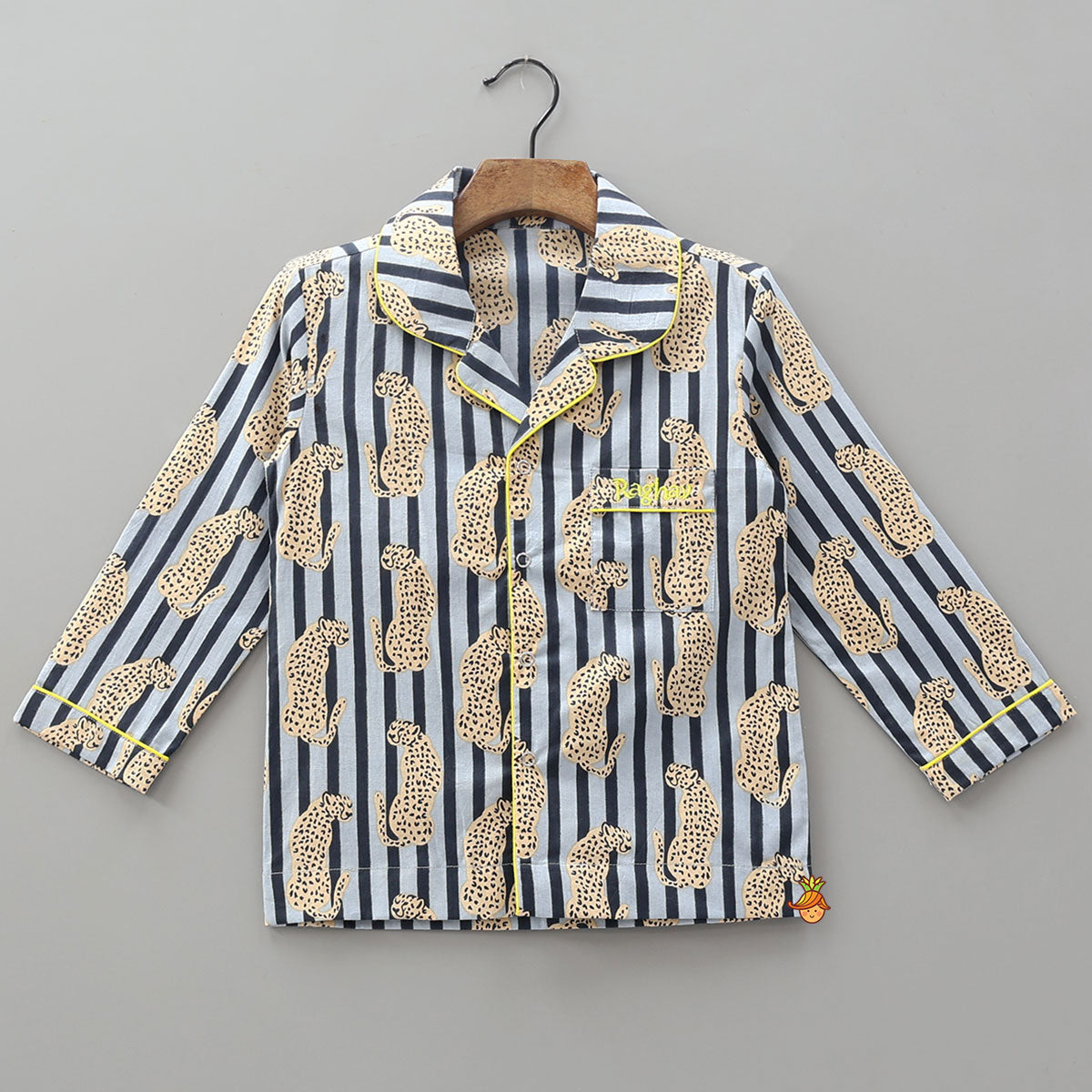 Animal Printed Notch Collar Sleepwear