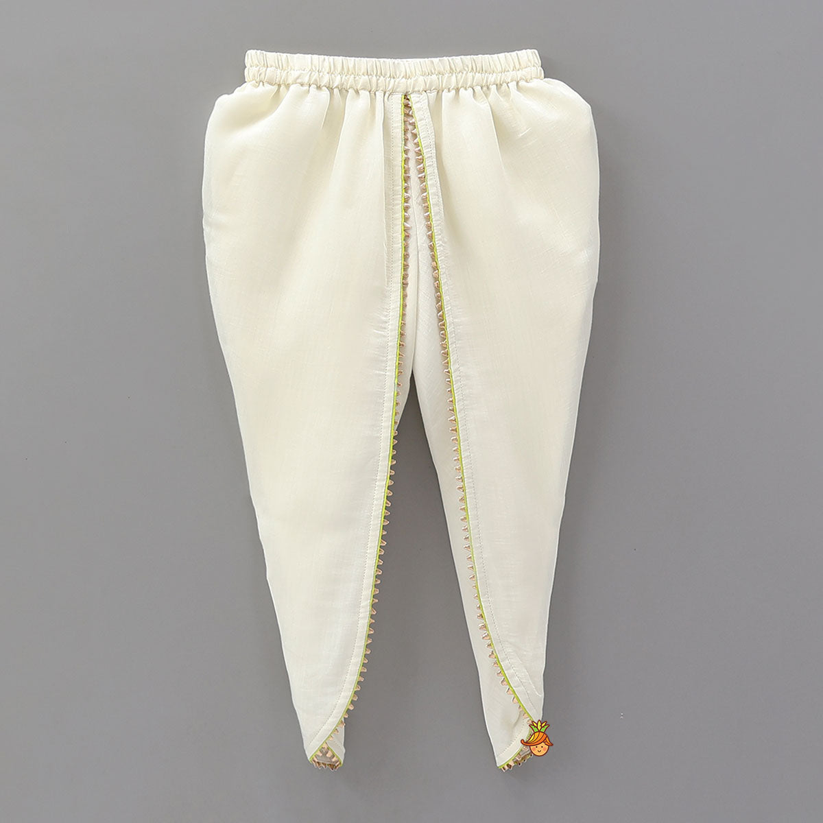 Side Pleated Top And Dhoti