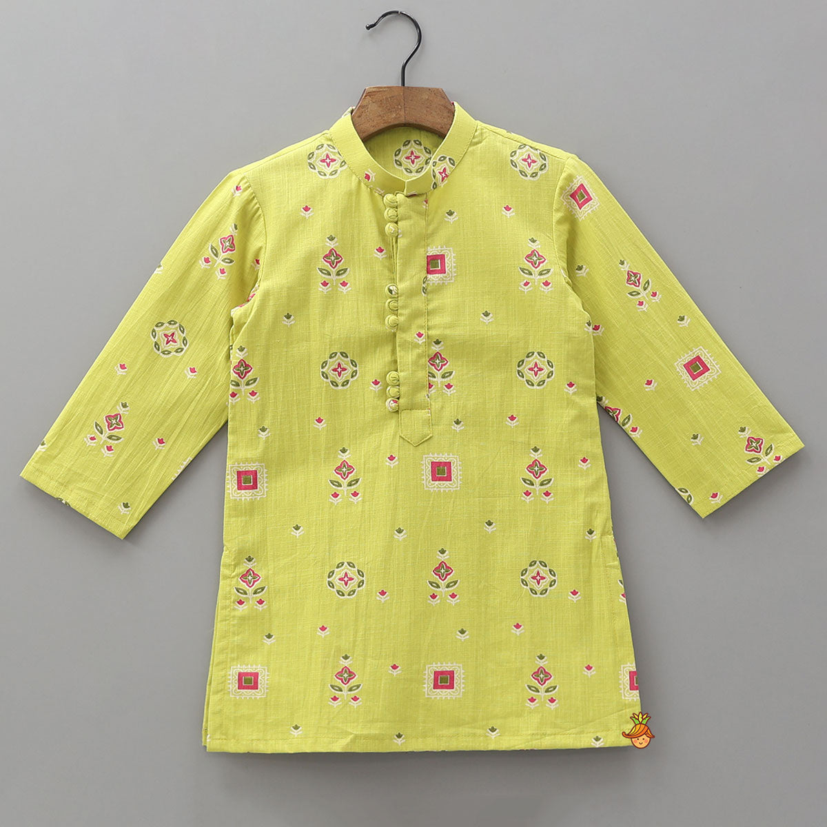 Printed Kurta With Potli Button Detailing And Pyjama