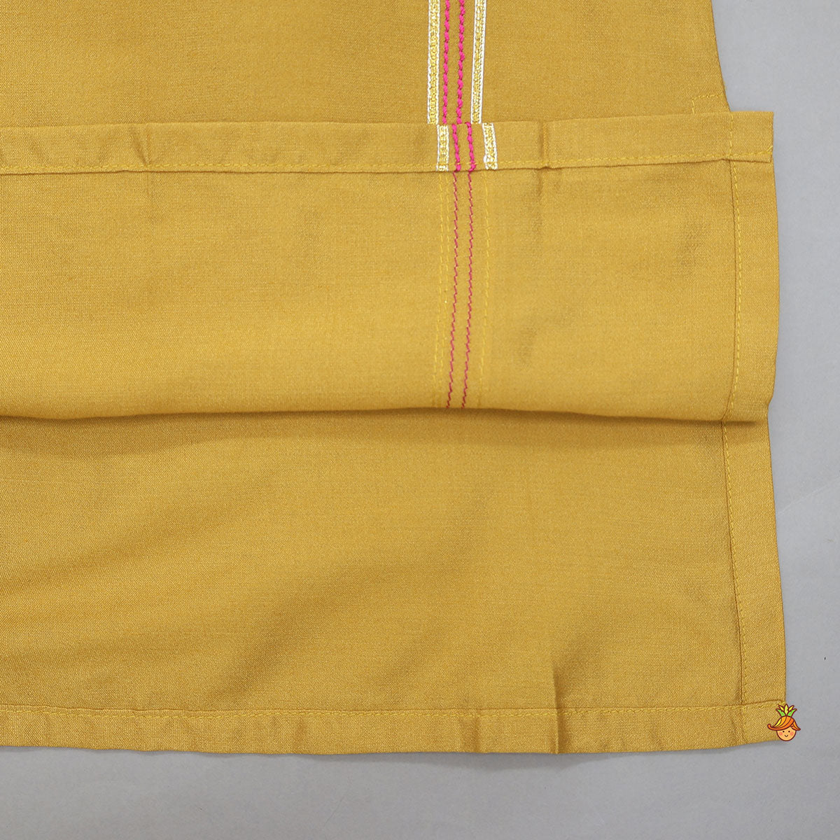 Ethnic Kurta With Striped Jacket And Pyjama