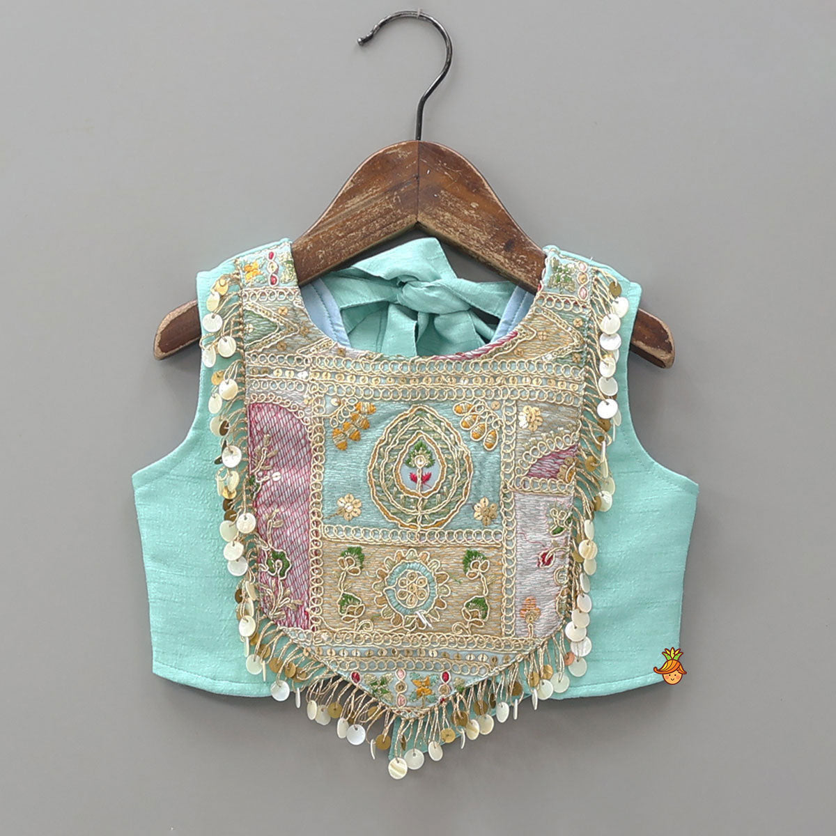 Elegant Zardozi Dori Embroidered Crop Top With Flared Lehenga