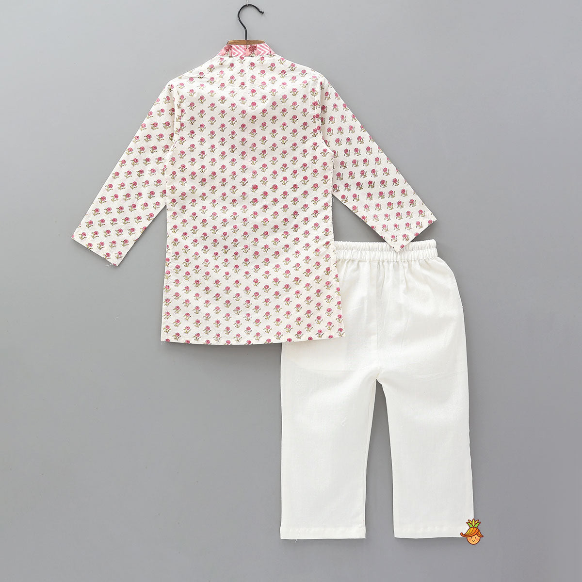 Hand Block Floral Printed Kurta And Pyjama
