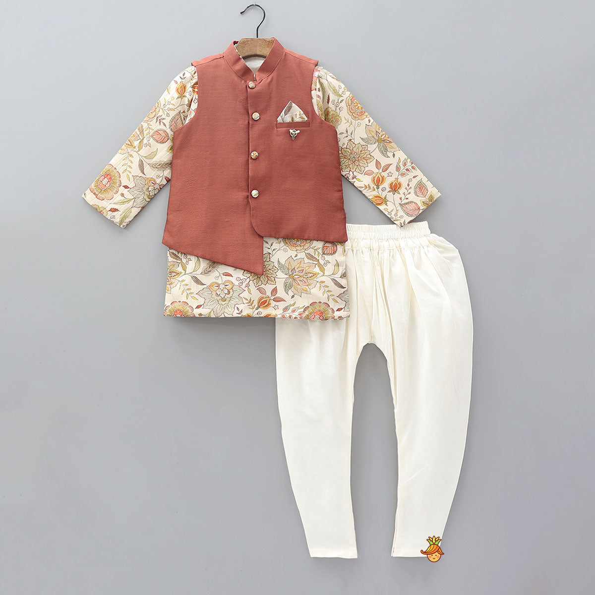Printed Kurta With Asymmetric Jacket And Churidar