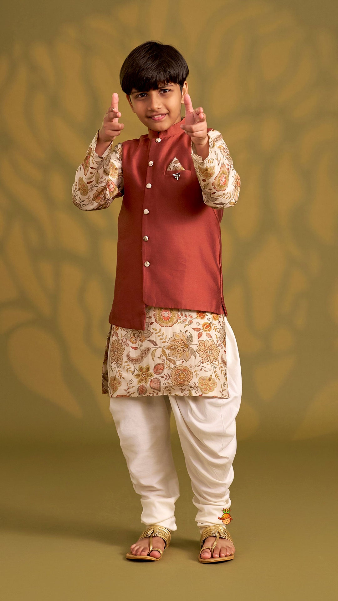 Printed Kurta With Asymmetric Jacket And Churidar