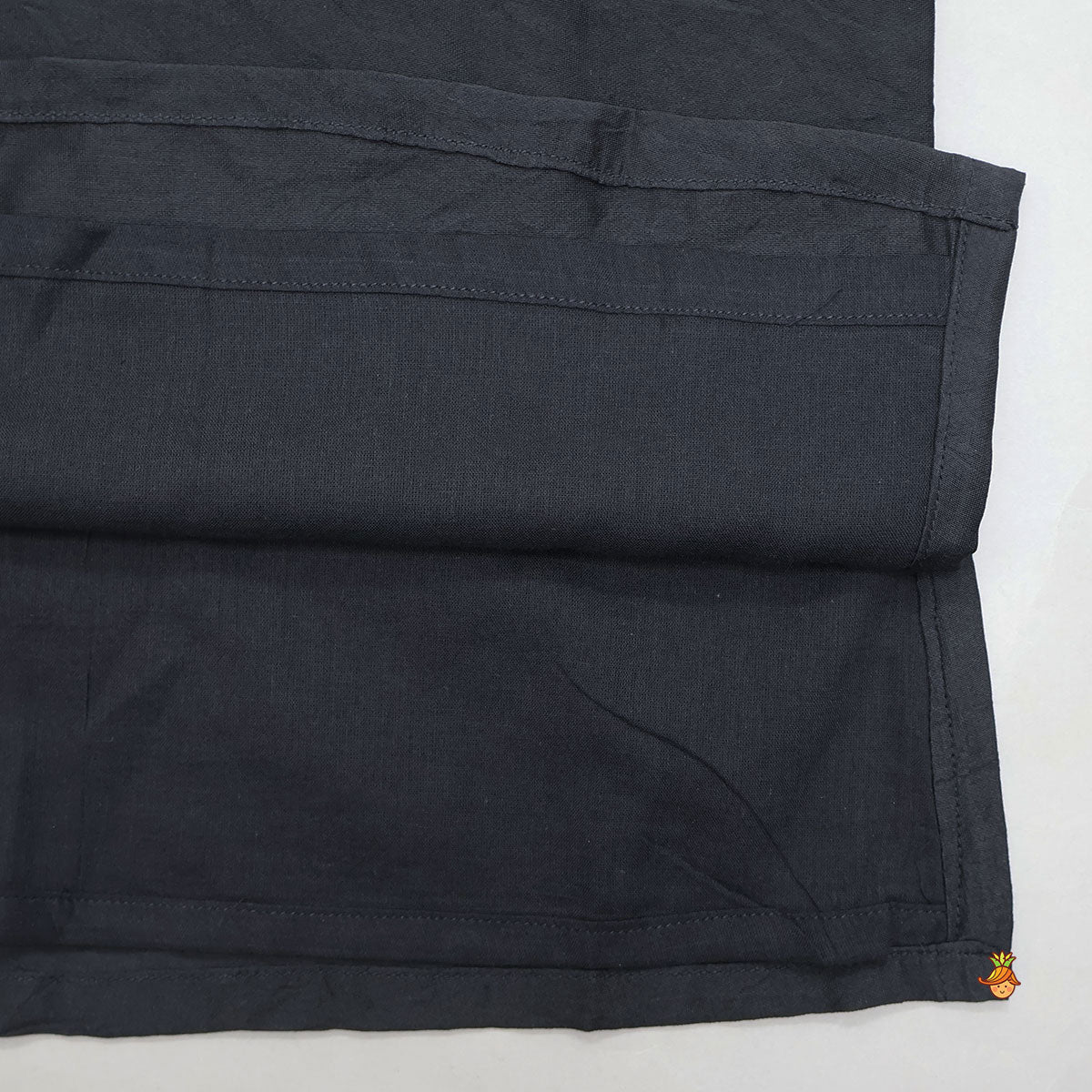 Royal Hand Embroidered Kurta With Pyjama