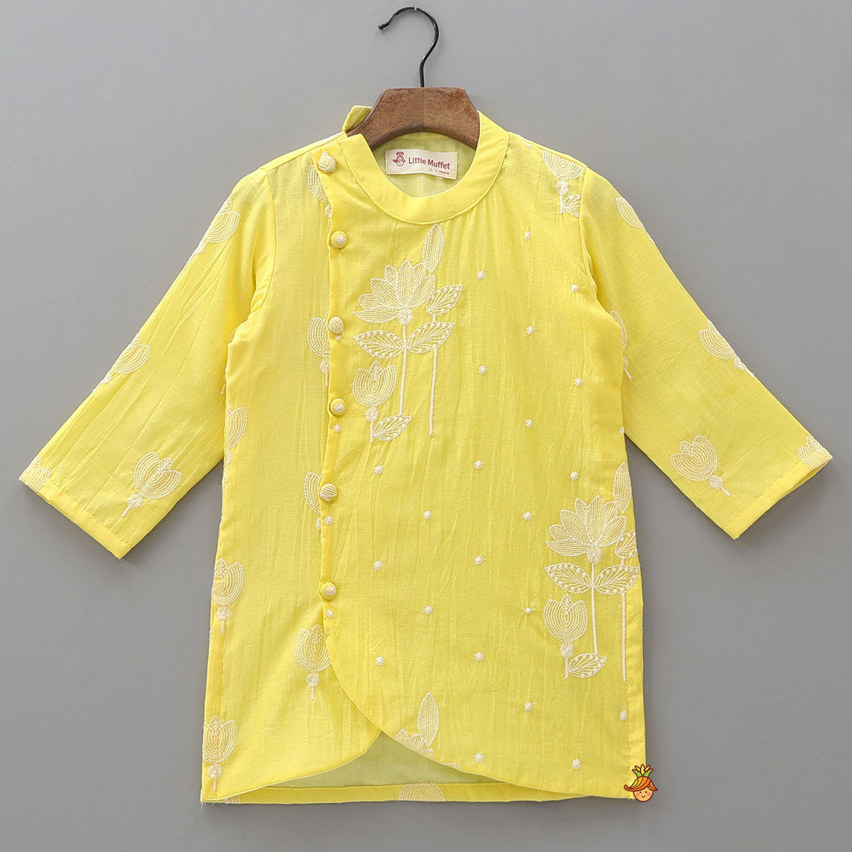 Embroidered Ethnic Kurta And Pyjama